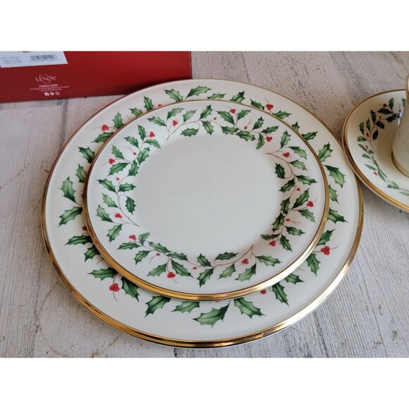 Lenox Mistletoe 5 piece holiday setting Xmas home decor collectible plate cup - Picture 4 of 9